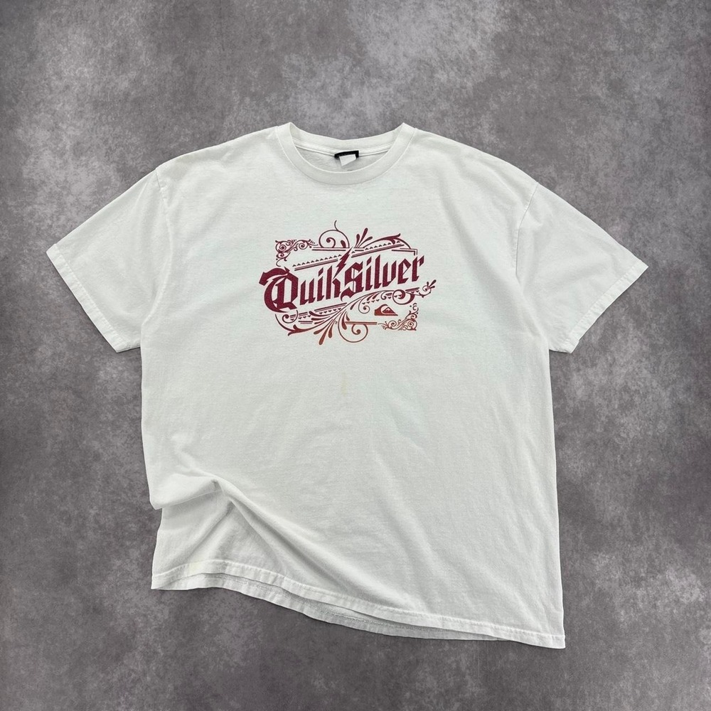 Y2K Vintage Quiksilver Graphic Tee Size XL